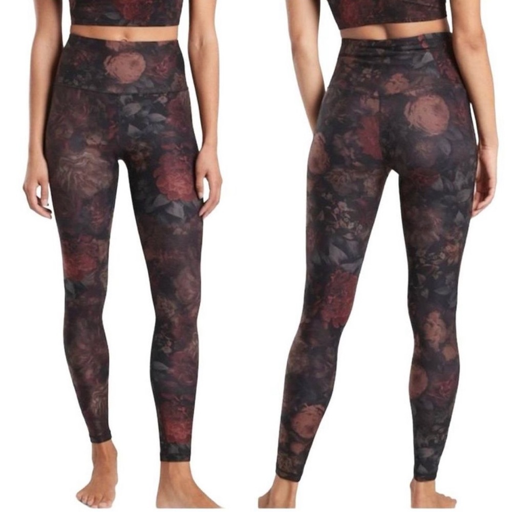 ATHLETA Elation Printed Tight Antoinette Norwegian Grey